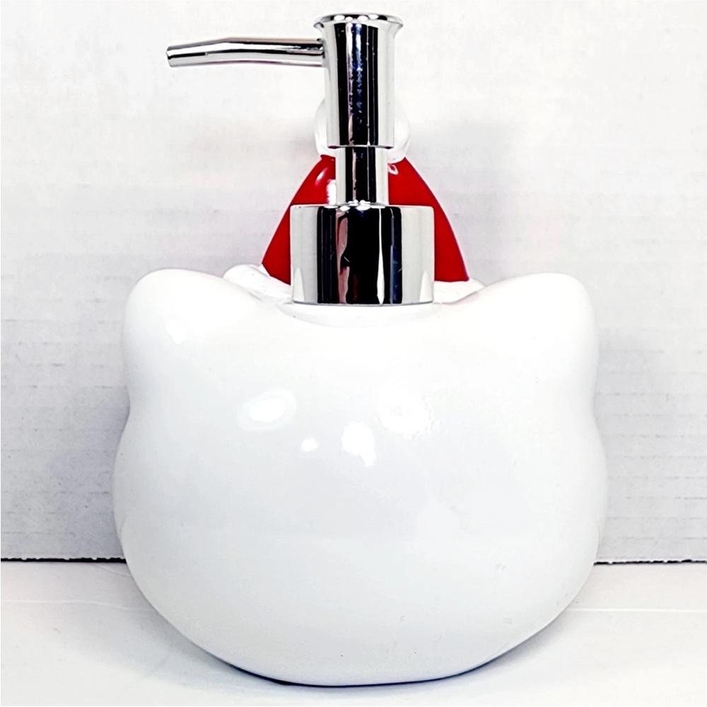 Hello Kitty Soap dispenser  White Ceramic Ornament with Yellow Accent - Picture 3 of 6